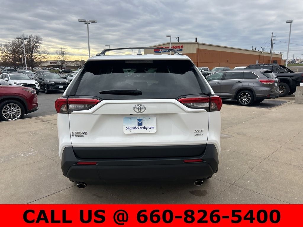 2025 Toyota RAV4 XLE