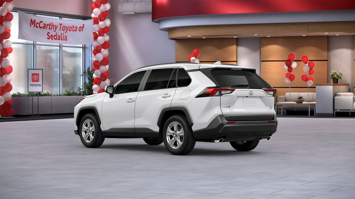 2025 Toyota RAV4 XLE