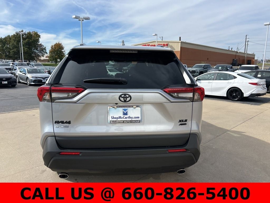 2025 Toyota RAV4 XLE