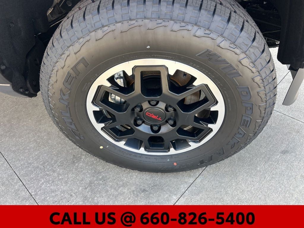 2026 Toyota Tacoma i-FORCE MAX Tacoma TRD Off-Road