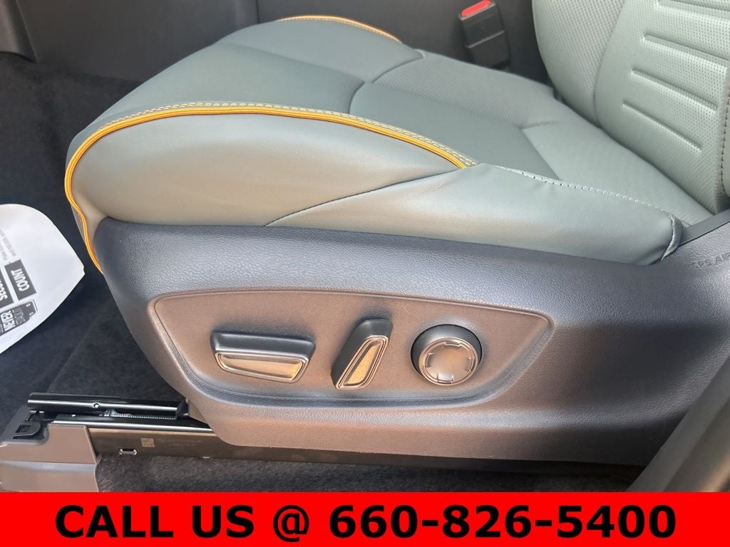 2025 Toyota Tacoma i-FORCE MAX Tacoma Trailhunter