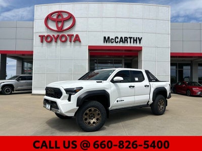 2026 Toyota Tacoma i-FORCE MAX Tacoma Trailhunter