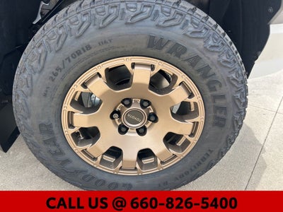 2026 Toyota Tacoma i-FORCE MAX Tacoma Trailhunter
