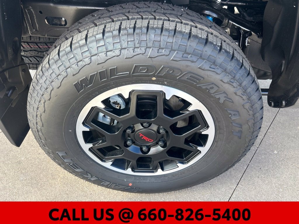 2026 Toyota Tacoma i-FORCE MAX Tacoma TRD Off-Road