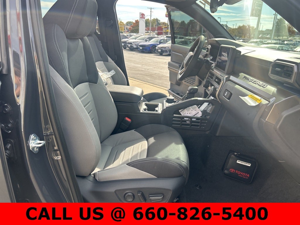 2025 Toyota Tacoma i-FORCE MAX Tacoma TRD Off-Road