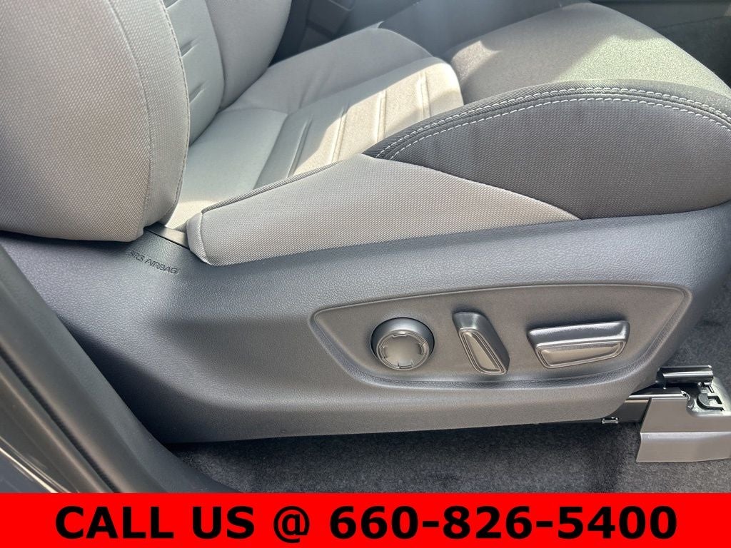 2025 Toyota Tacoma i-FORCE MAX Tacoma TRD Off-Road