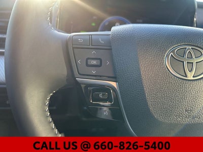 2026 Toyota Camry SE AWD