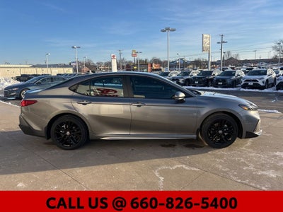 2026 Toyota Camry SE AWD