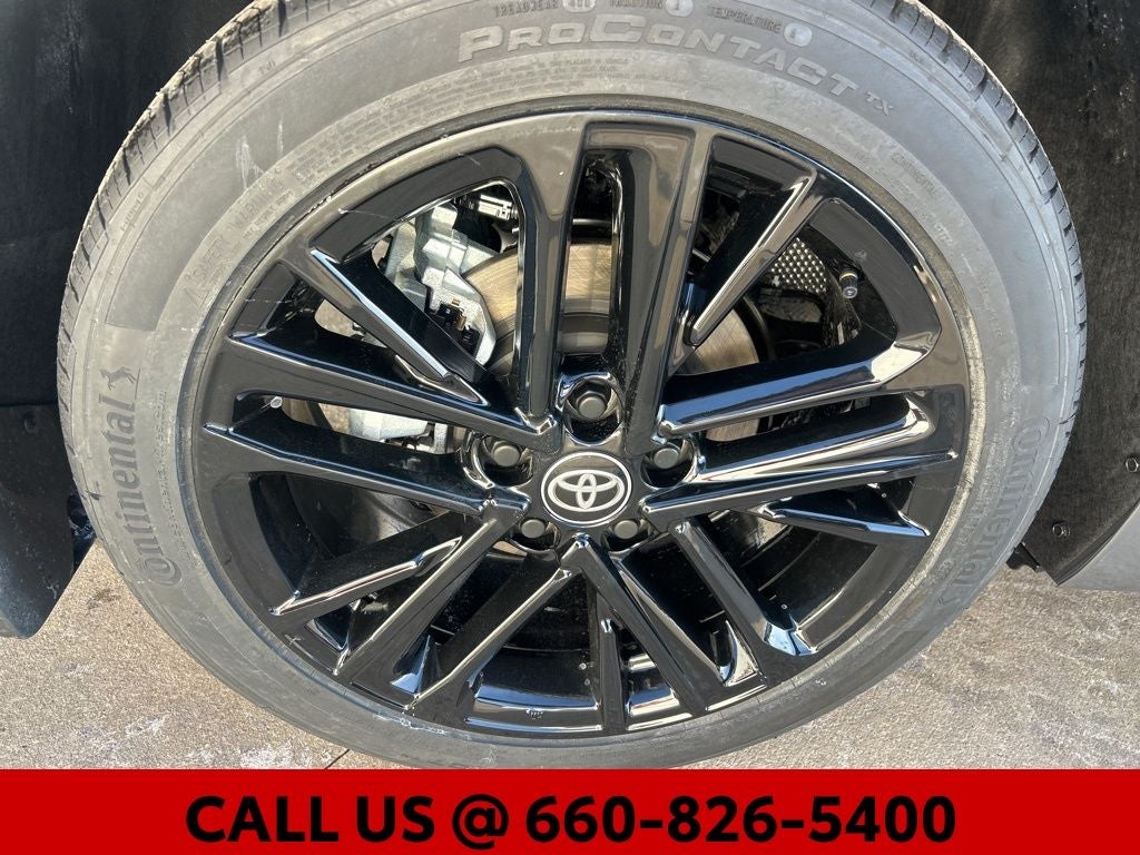 2026 Toyota Camry SE AWD