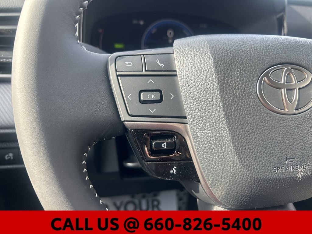 2026 Toyota Camry SE AWD