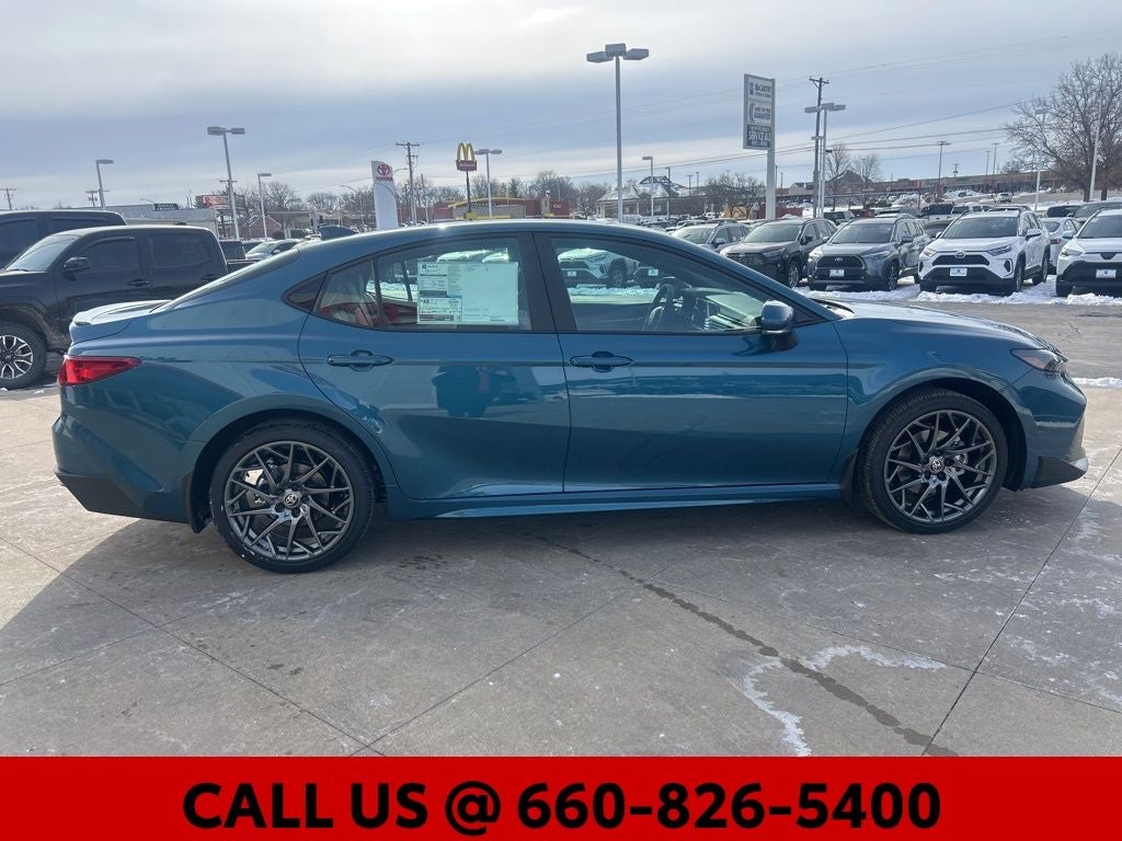 2026 Toyota Camry SE AWD