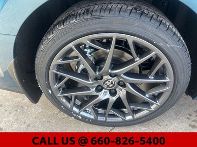 2026 Toyota Camry SE AWD