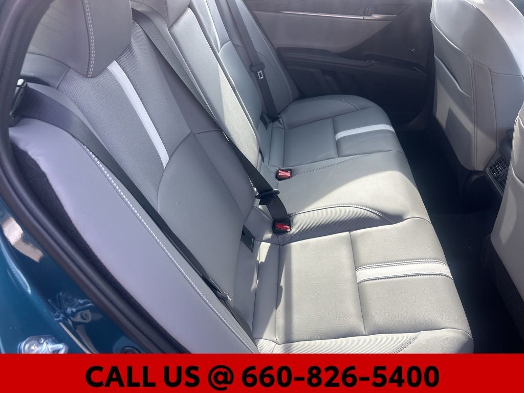 2026 Toyota Camry SE AWD