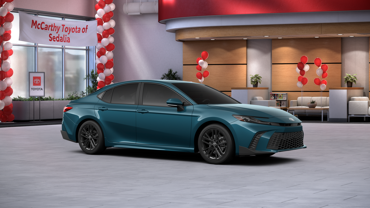 2026 Toyota Camry SE AWD