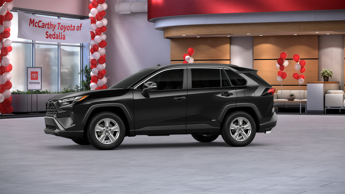 2025 Toyota RAV4 Hybrid XLE