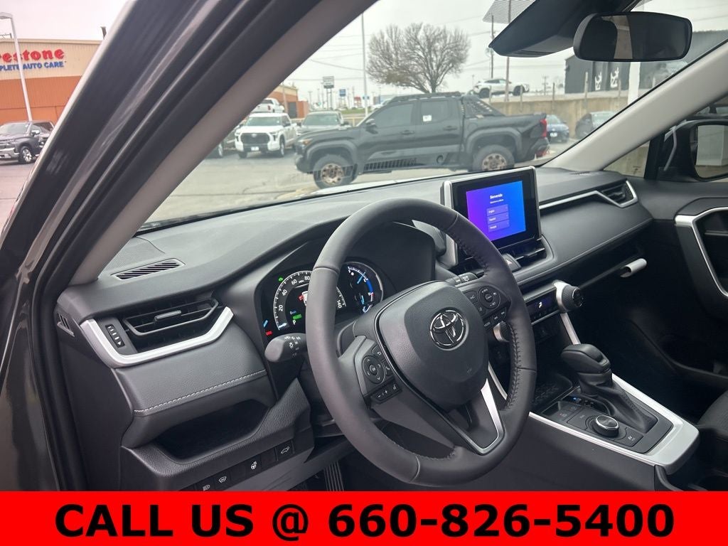 2025 Toyota RAV4 Hybrid XLE