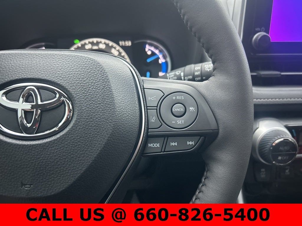 2025 Toyota RAV4 Hybrid XLE