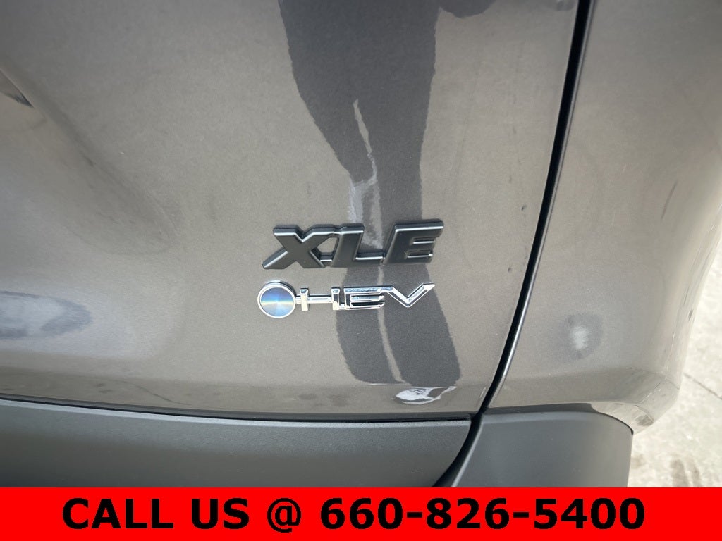 2025 Toyota RAV4 Hybrid XLE
