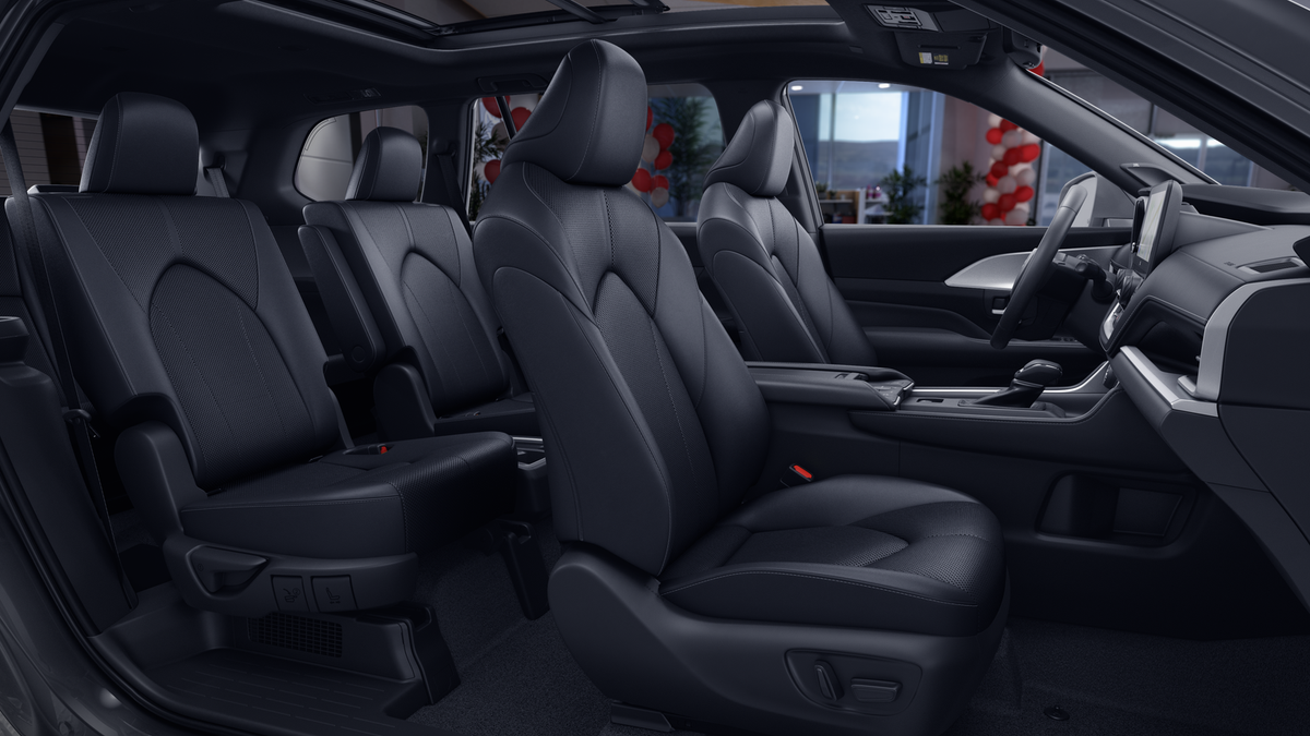 2026 Toyota Grand Highlander Hybrid Nightshade