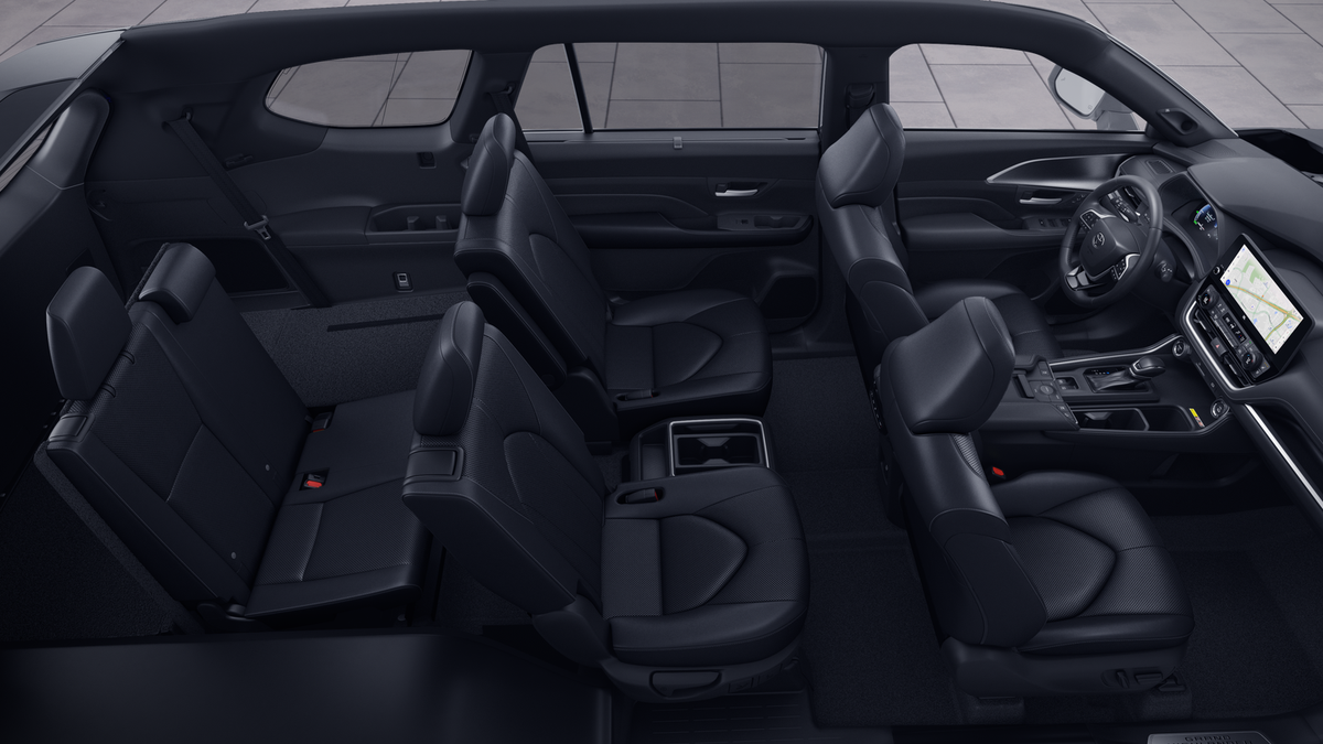 2026 Toyota Grand Highlander Hybrid Nightshade