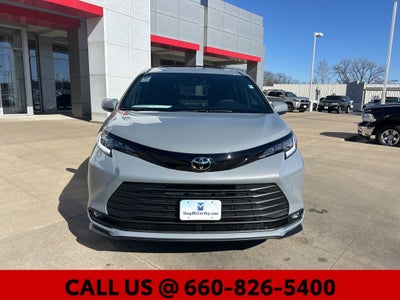 2026 Toyota Sienna Woodland Edition