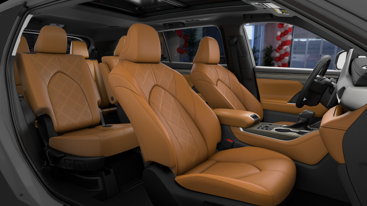 2026 Toyota Highlander Hybrid Platinum