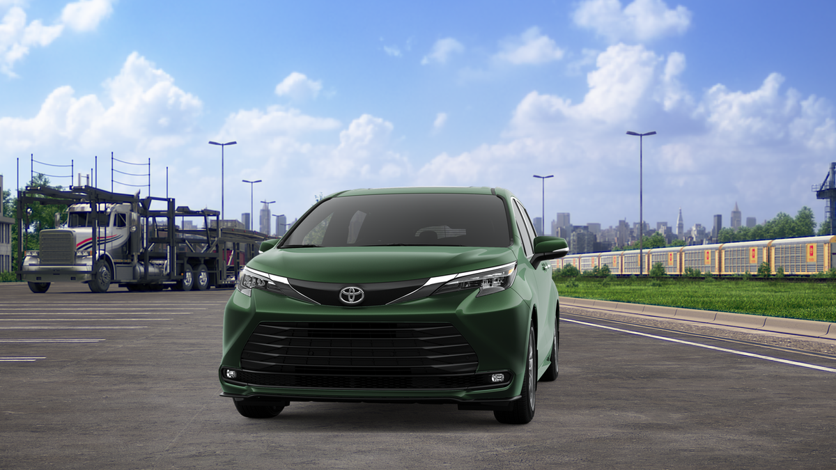 2026 Toyota Sienna XLE