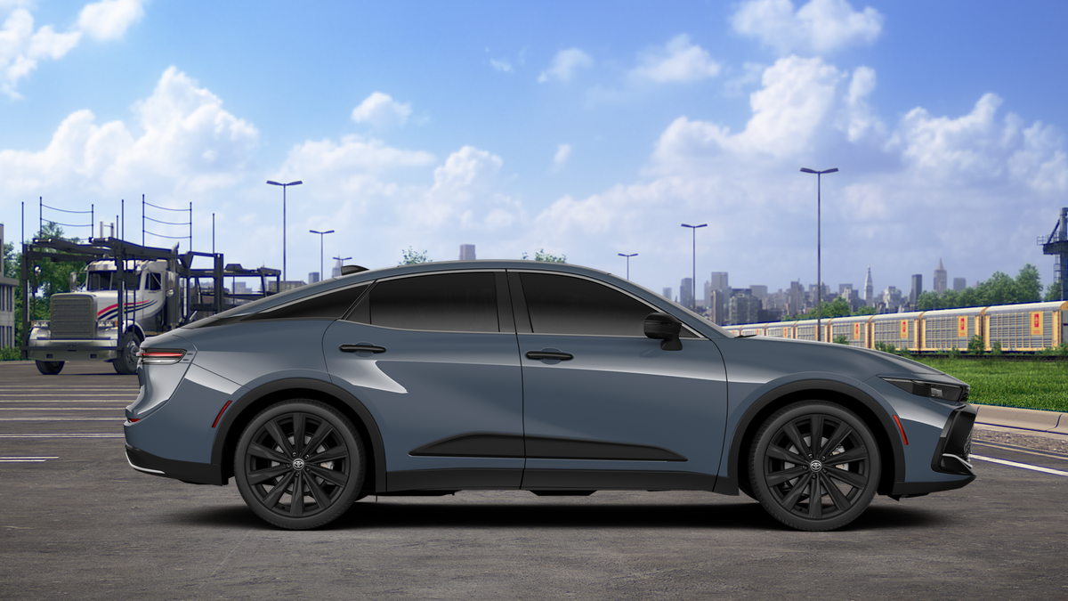 2026 Toyota Toyota Crown Nightshade