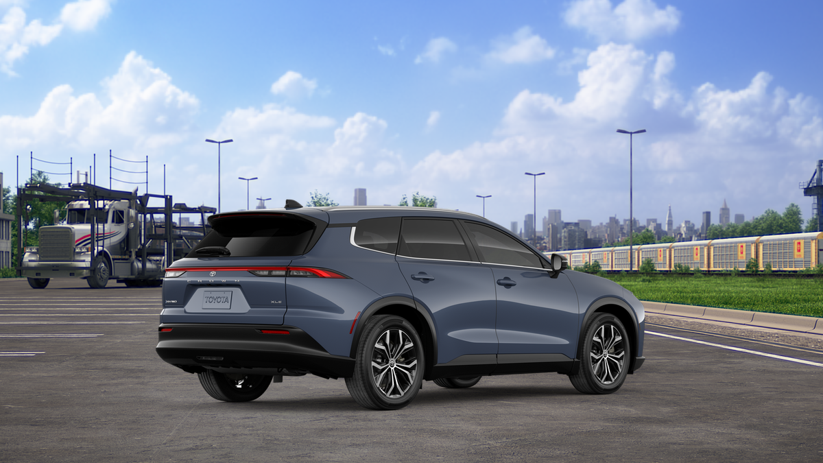 2026 Toyota Toyota Crown Signia XLE