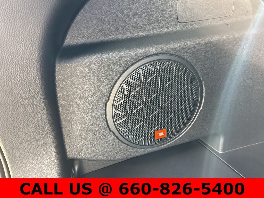 2025 Toyota RAV4 Hybrid XLE Premium