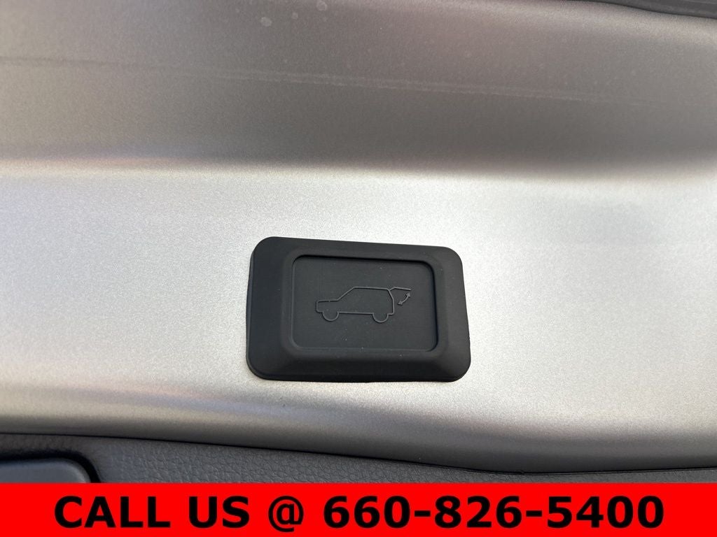 2025 Toyota RAV4 Hybrid XLE Premium