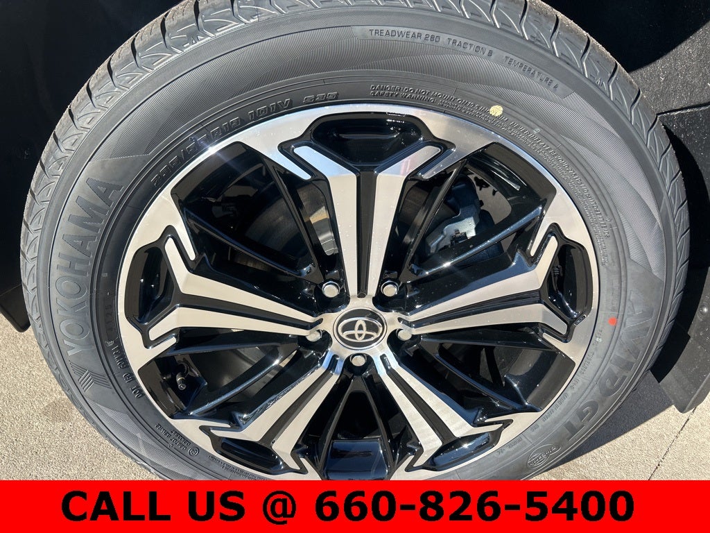 2025 Toyota RAV4 Plug-in Hybrid XSE