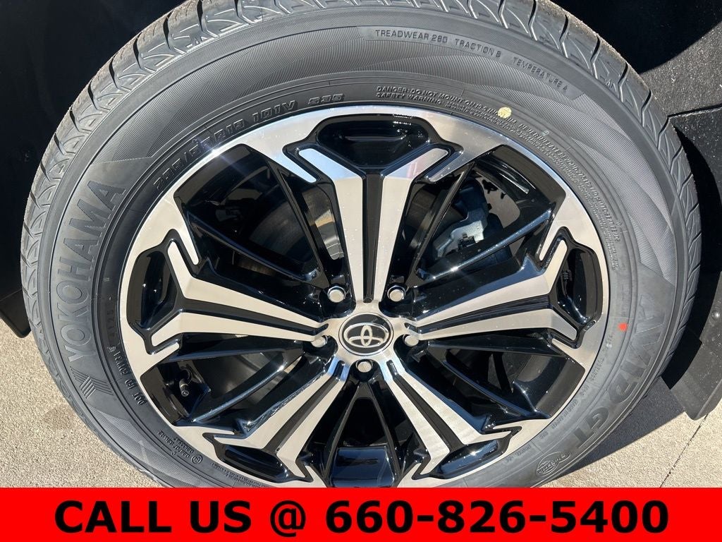 2025 Toyota RAV4 Plug-in Hybrid XSE