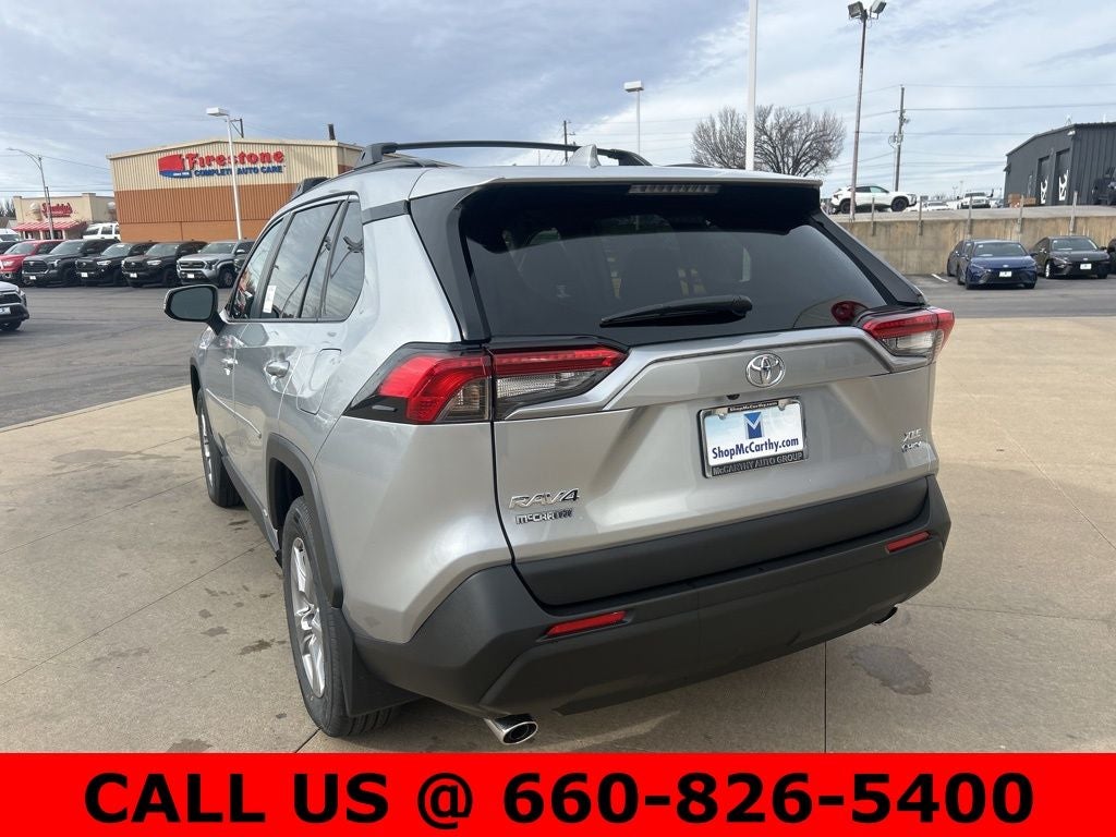 2025 Toyota RAV4 Hybrid XLE