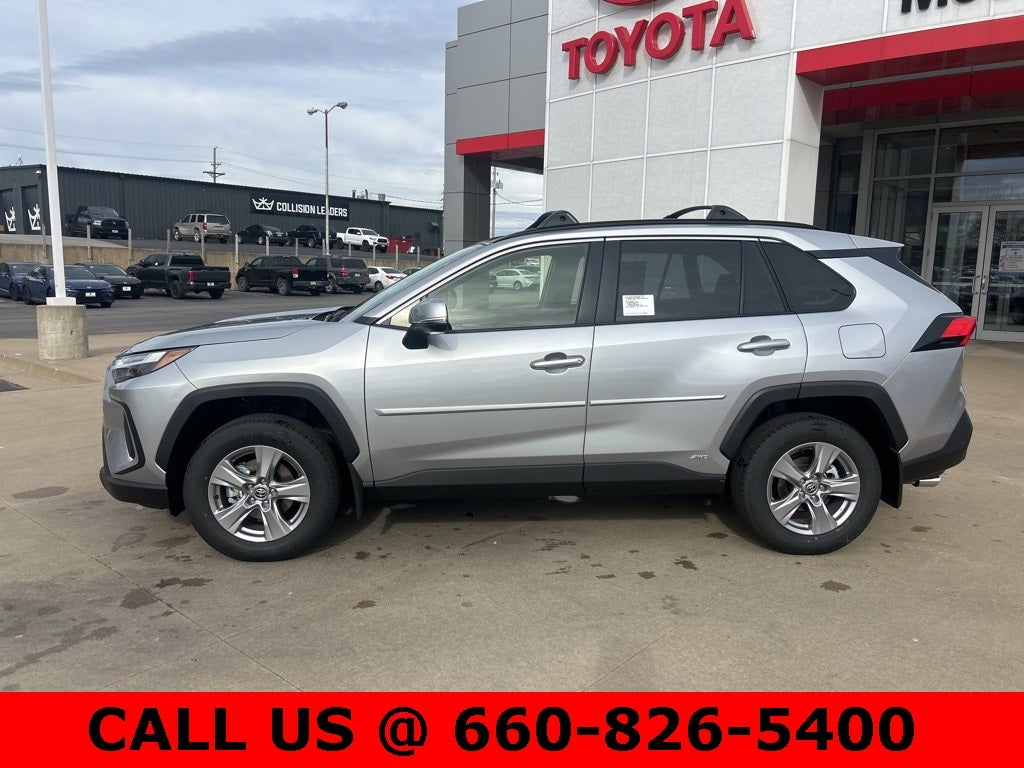 2025 Toyota RAV4 Hybrid XLE
