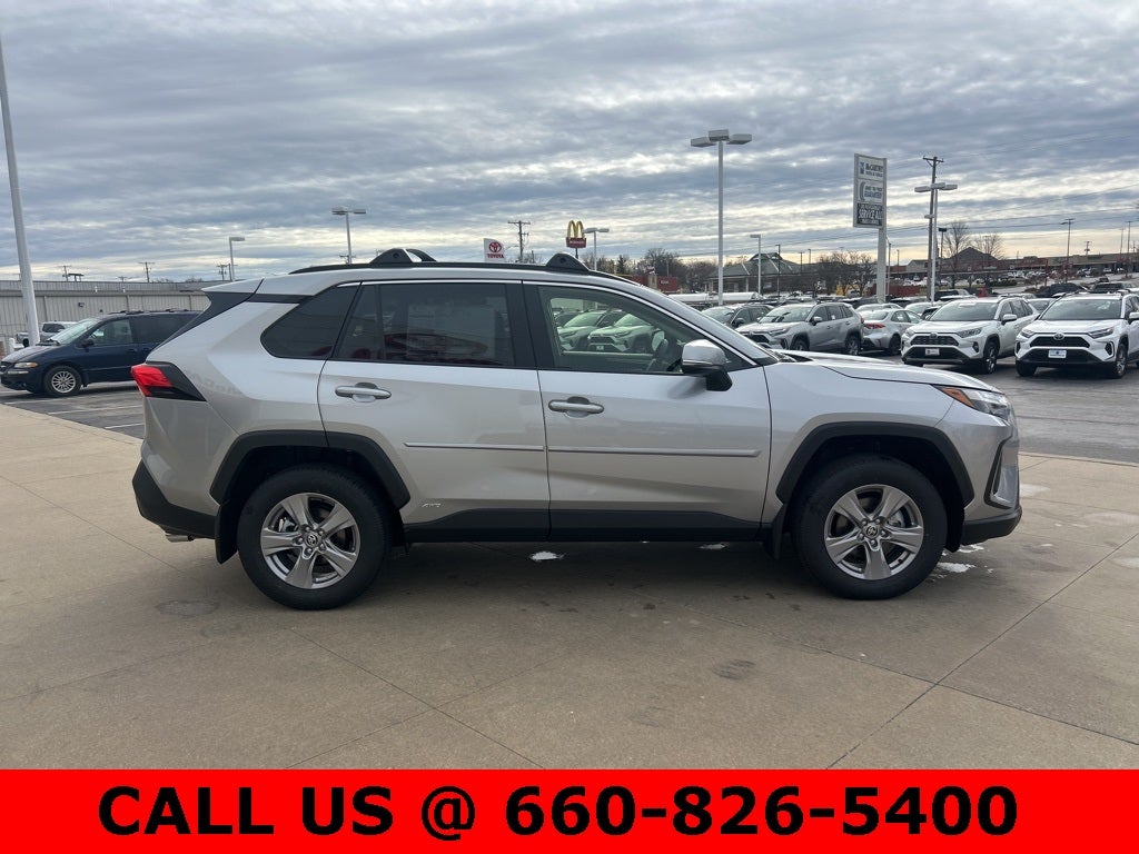 2025 Toyota RAV4 Hybrid XLE