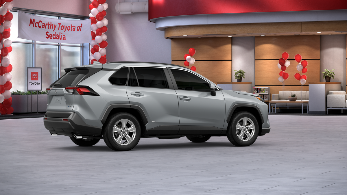 2025 Toyota RAV4 Hybrid XLE