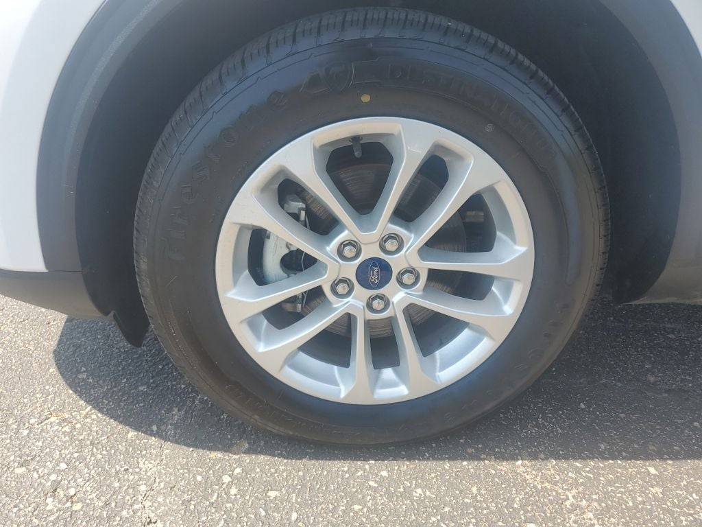 2022 Ford Escape Hybrid SE