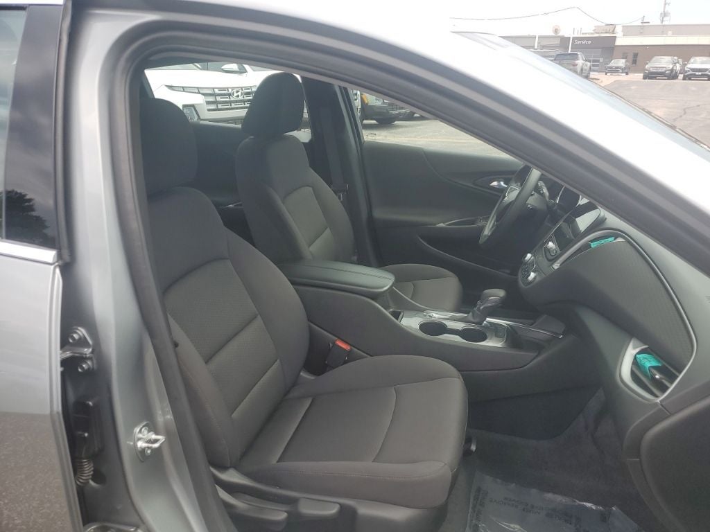 2025 Chevrolet Malibu LT 1LT