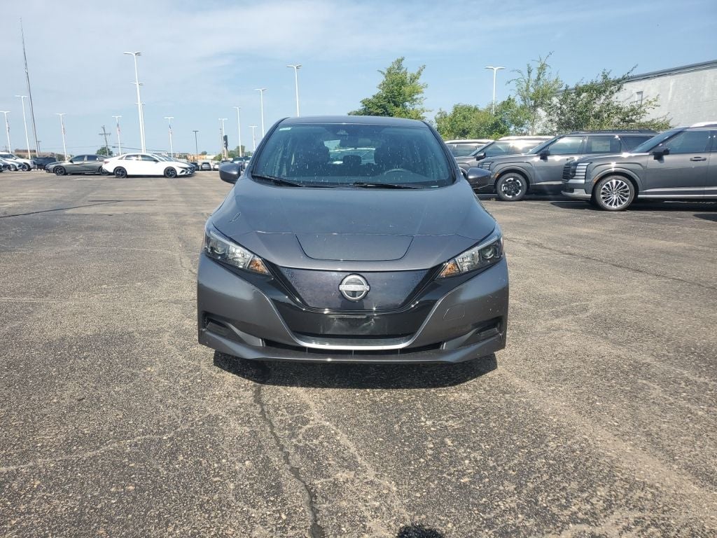 2025 Nissan Leaf S