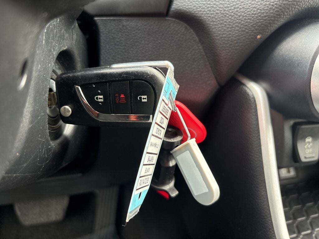 2024 Toyota RAV4 Hybrid LE