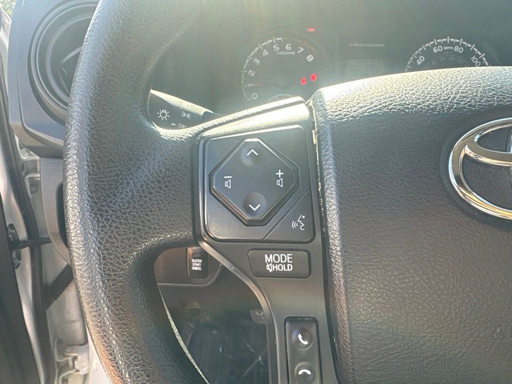 2016 Toyota Tacoma SR
