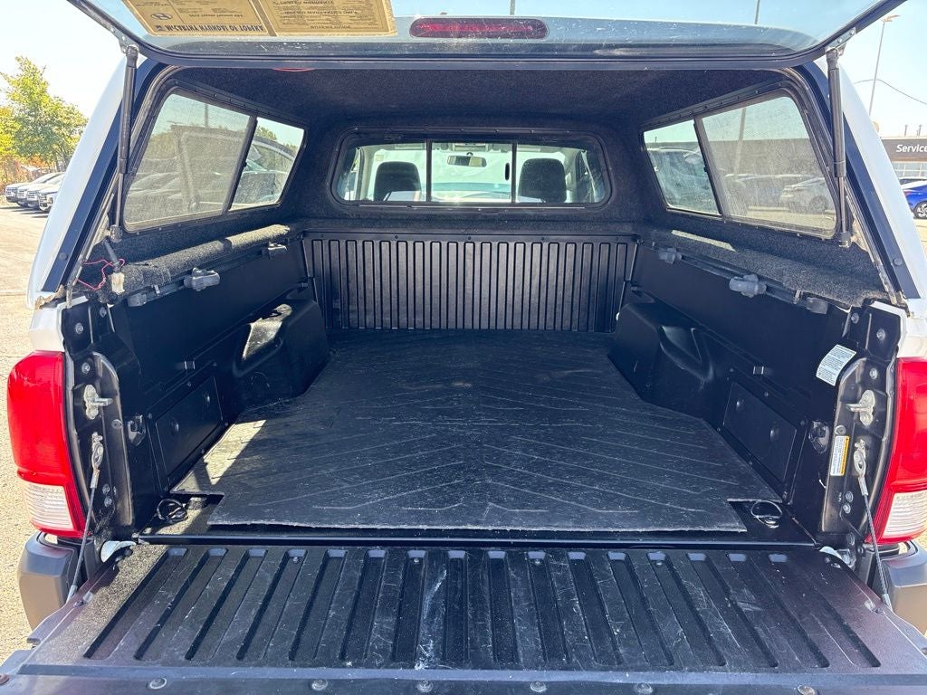 2016 Toyota Tacoma SR