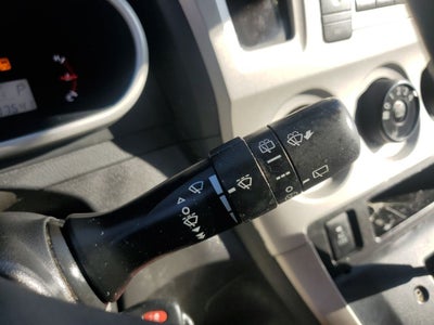 2009 Pontiac Vibe Base