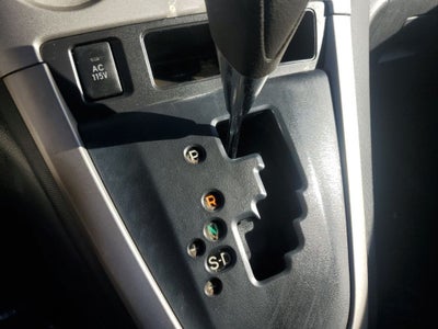 2009 Pontiac Vibe Base