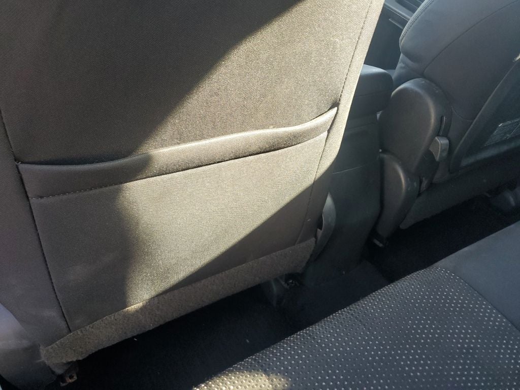 2009 Pontiac Vibe Base