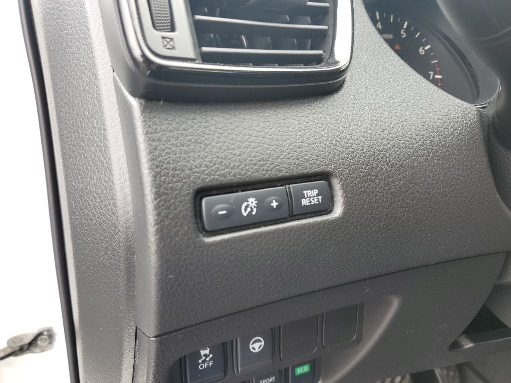 2020 Nissan Rogue Sport SL