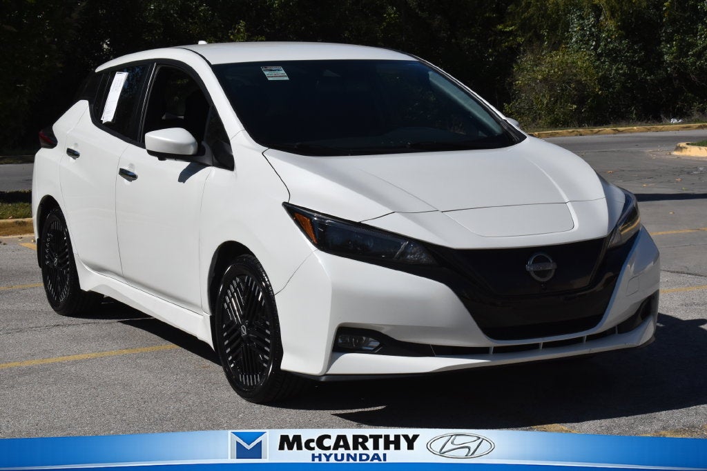 2024 Nissan Leaf SV Plus