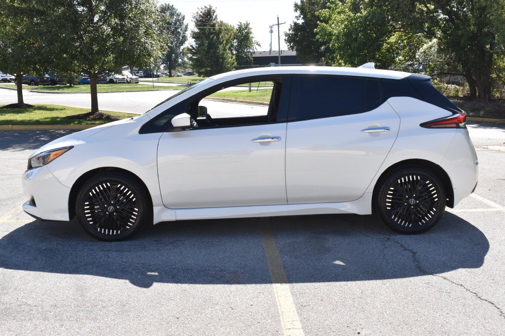 2024 Nissan Leaf SV Plus