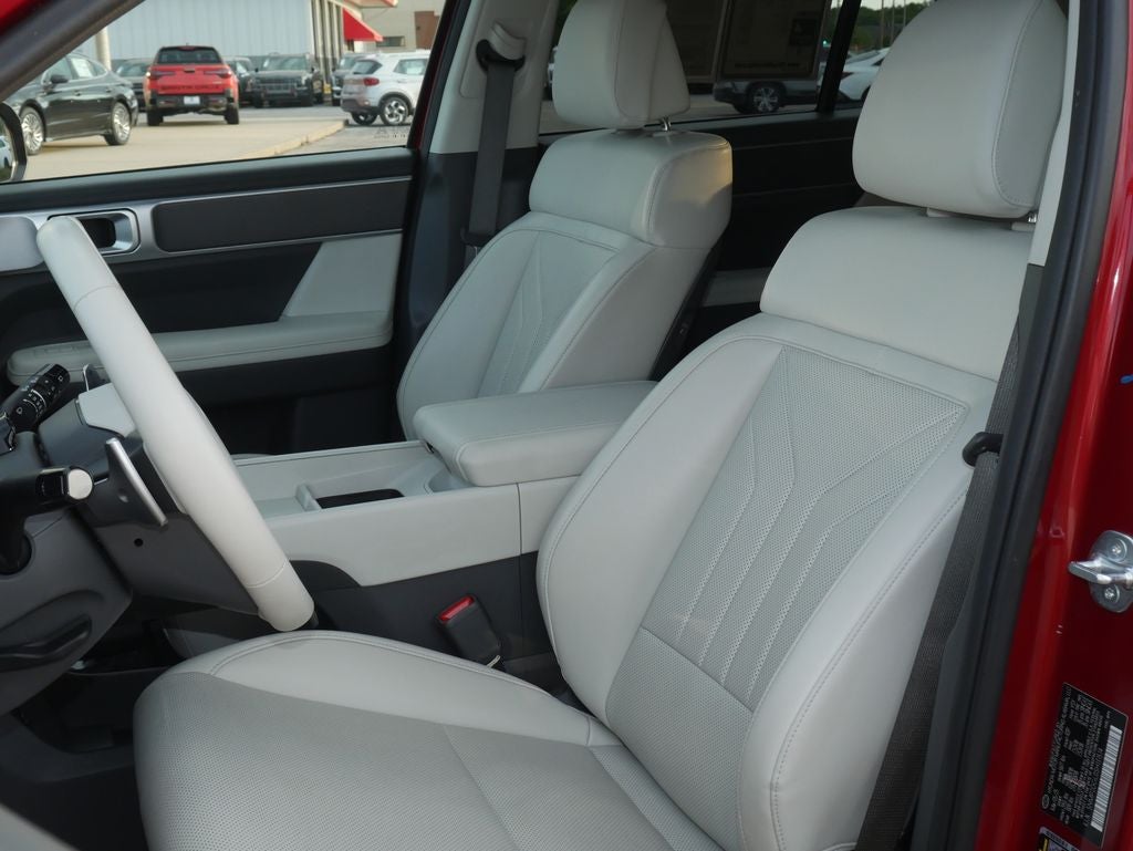 2025 Hyundai Santa Fe SEL